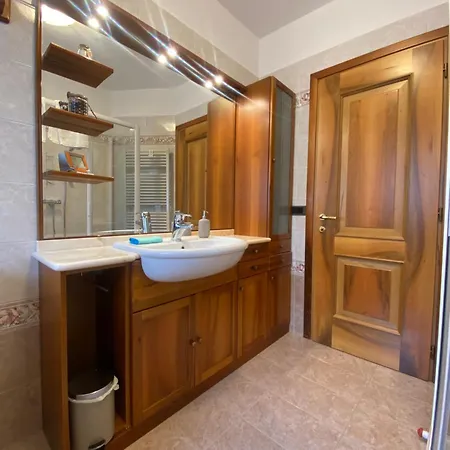 Madama Apartmán *